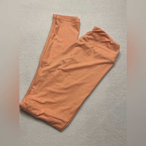LuLaRoe Leggings - Picture 1 of 4
